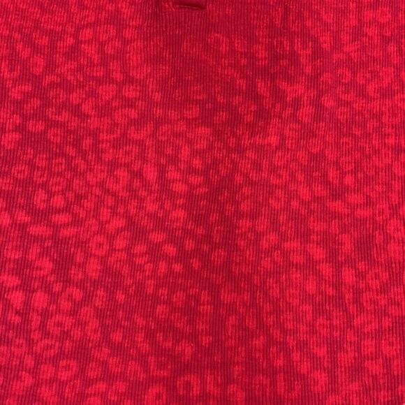 Bundle Green and Hot Pink Tops - Picture 7 of 11